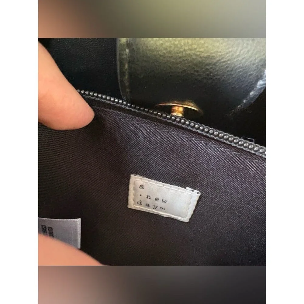 a new day Black Shoulder Bag with Detachable Strap